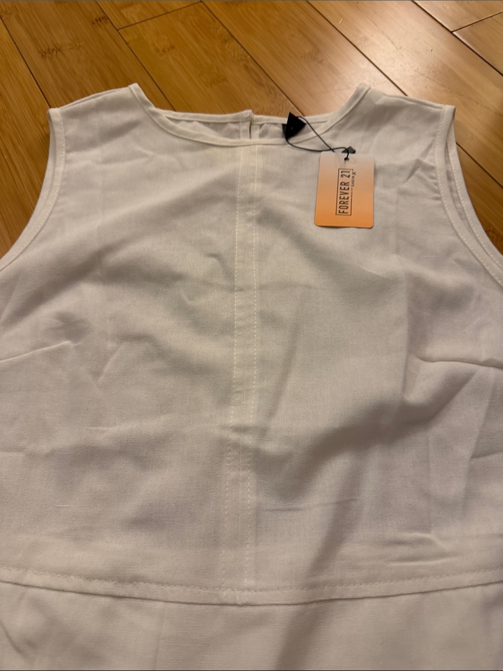 Forever 21 White Sleeveless Tank NWT - Picture 2 of 5